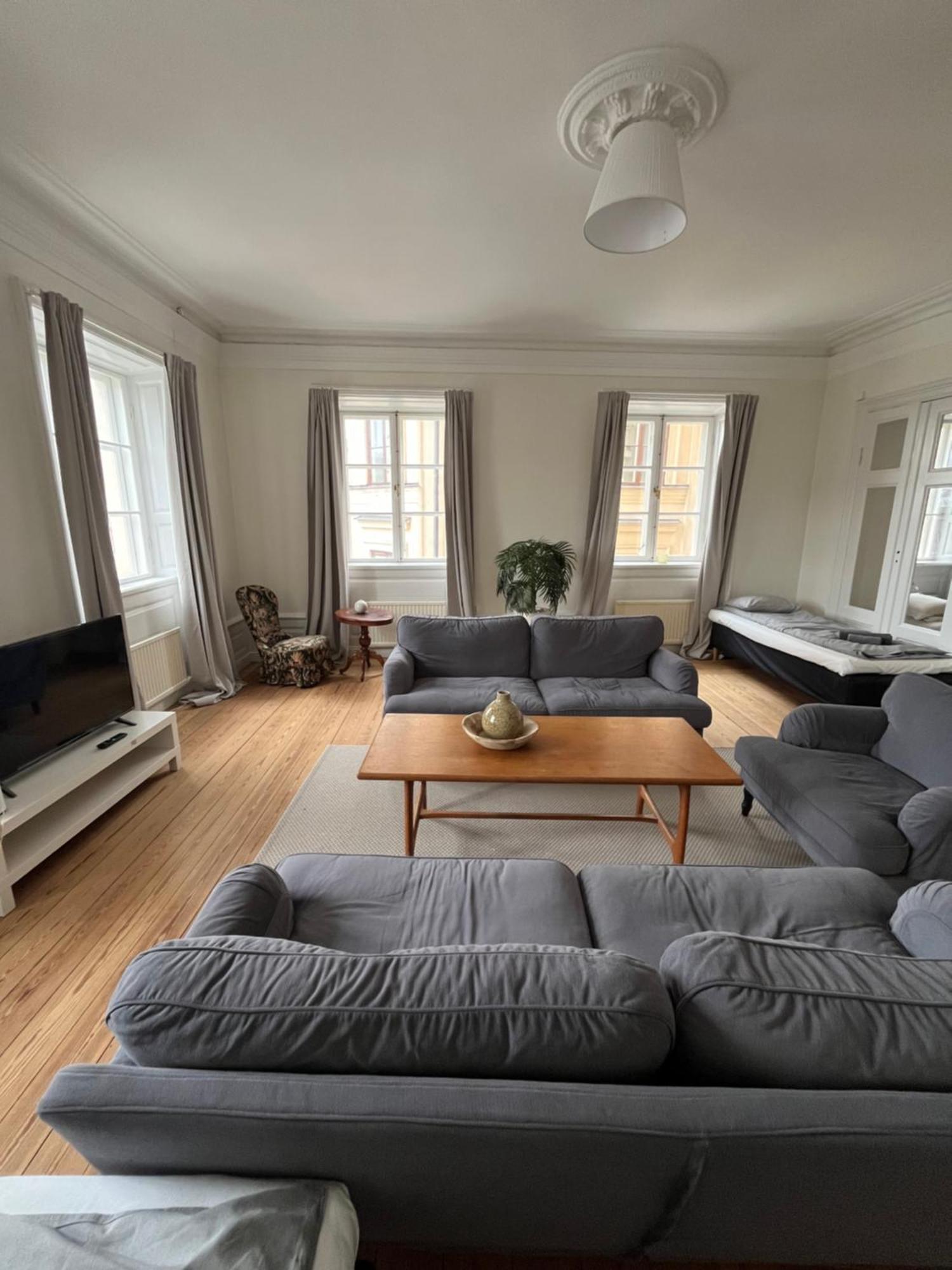 Home Inn Mrt19 Ville de Ville de Stockholm Extérieur photo